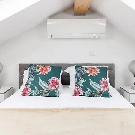 Center Vi Лісабон